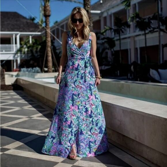 EUC Lilly Pulitzer Delfina Sleeveless Jersey Maxi Dress Exotic Escapade Sz SMALL